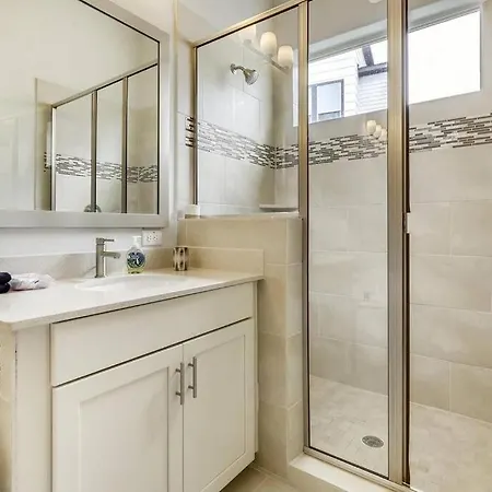 Gorgeous 4 Bed Home On St Mary'S - Minutes To Riverwalk/Pearl San Antonio Extérieur photo