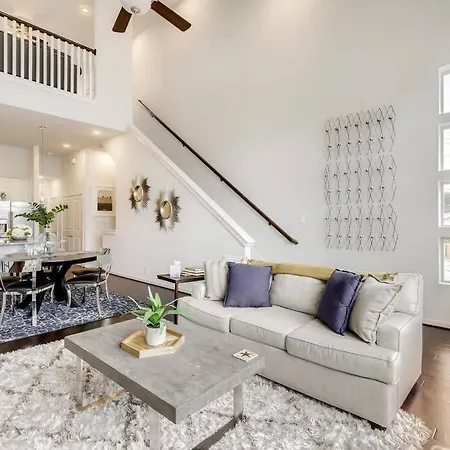 Gorgeous 4 Bed Home On St Mary'S - Minutes To Riverwalk/Pearl San Antonio Extérieur photo