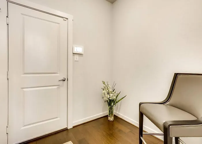 Gorgeous 4 Bed Home On St Mary\'S - Minutes To Riverwalk/Pearl