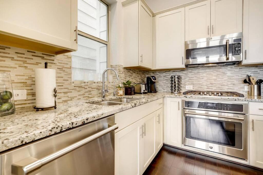 Hébergement de vacances Gorgeous 4 Bed On St Mary's - Minutes To Riverwalk/pearl *